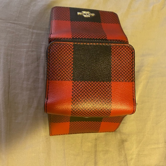 Wallet - Picture 4 of 4